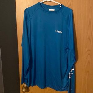 Men’s large blue Columbia PFG SPF long sleeve fishing shirt